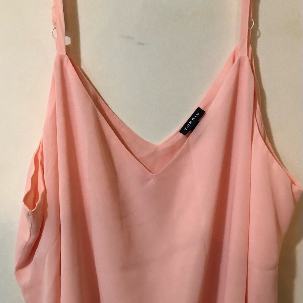 Torrid light pink top size 3